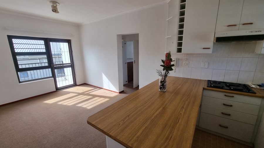 2 Bedroom Property for Sale in Twin Palms Western Cape
